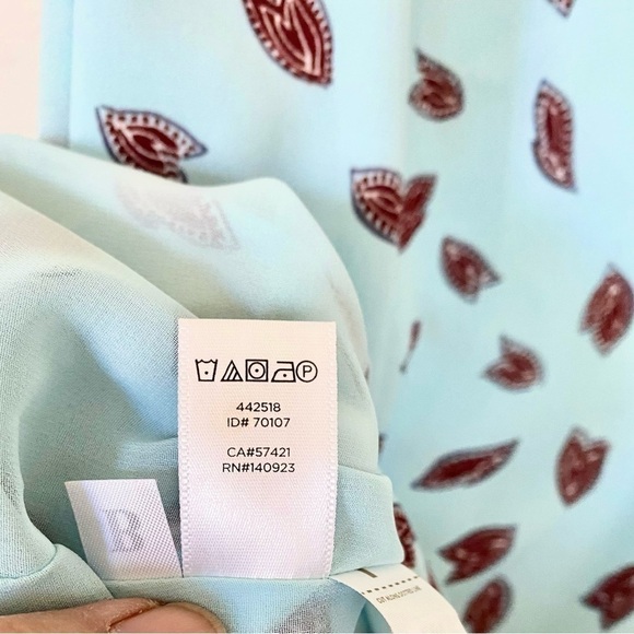 Loft Women’s Tank Top Blue with Red Floral, Spaghetti Strap Size Large - Picture 9 of 10